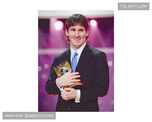 全球足球最昂贵球星卡排行榜盘点顶级收藏价值与市场动态