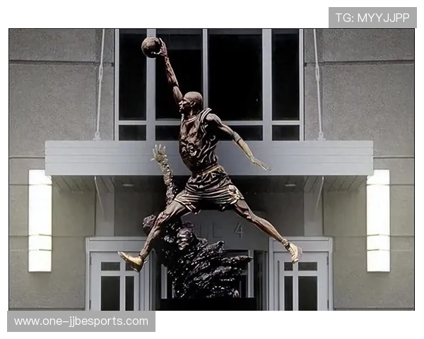 足球球星雕像购买渠道解析 如何选购心仪球员雕像摆件 足球球星雕像购买渠道解析 如何选购心仪球员雕像摆件